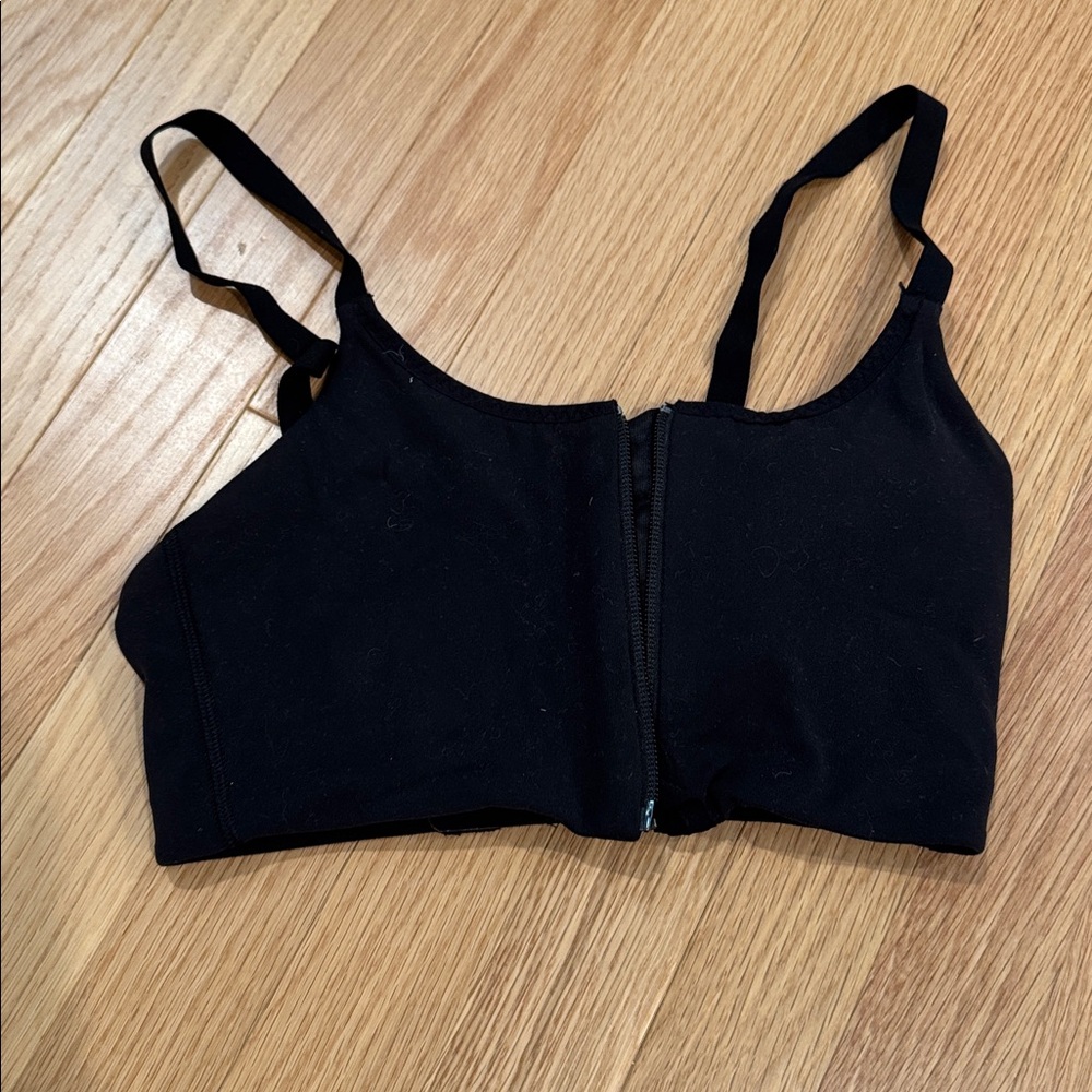 Athleta Black Textured Sports Bra